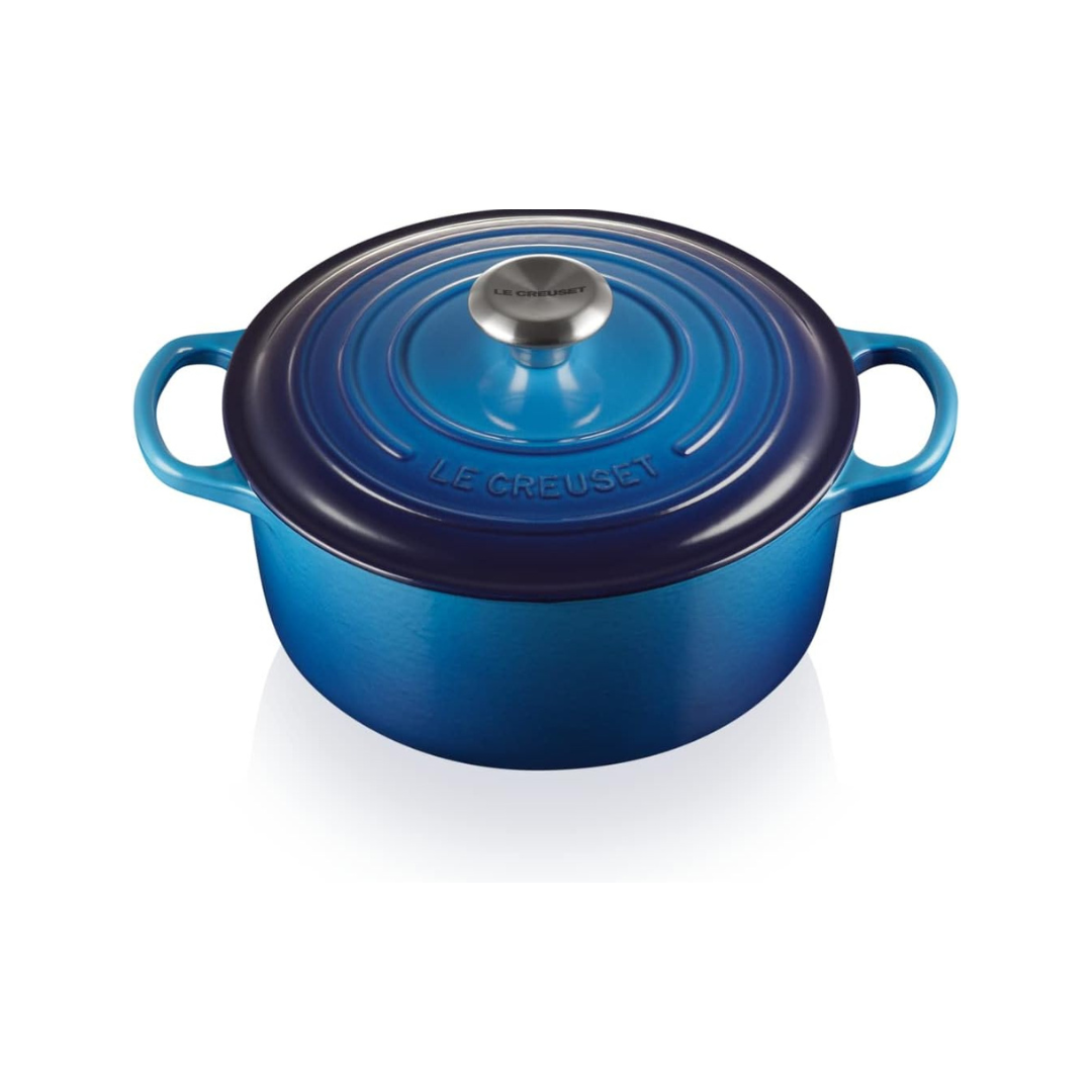 Le Creuset Signature Enamelled Cast Iron Round Dutch Oven
