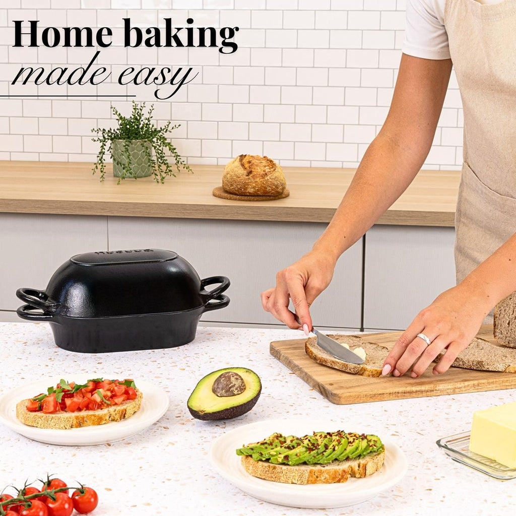 Black Enamelled Cast Iron Bread Loaf Pot, Non-Stick Dutch Oven, 22.5x14cm - By Nuovva