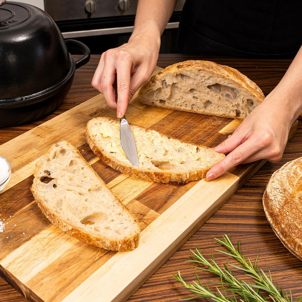 Enamelled Cast Iron Dutch Oven Bread Pot, 5.6 Lite - 26cm (Multiple Colours) by Nuovva